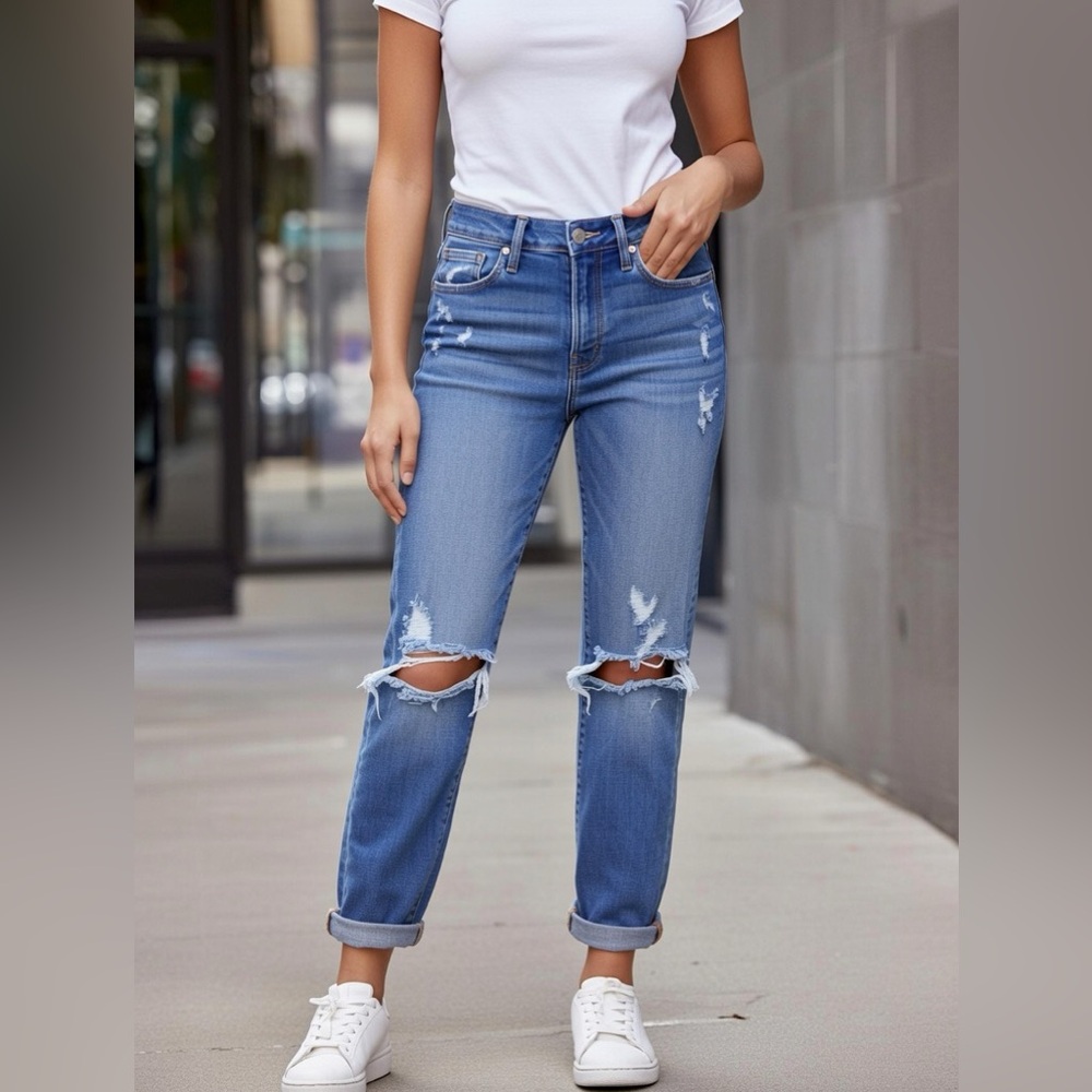Madewell Ripped Slim Straight Leg Jeans in Indigo Size 8/10